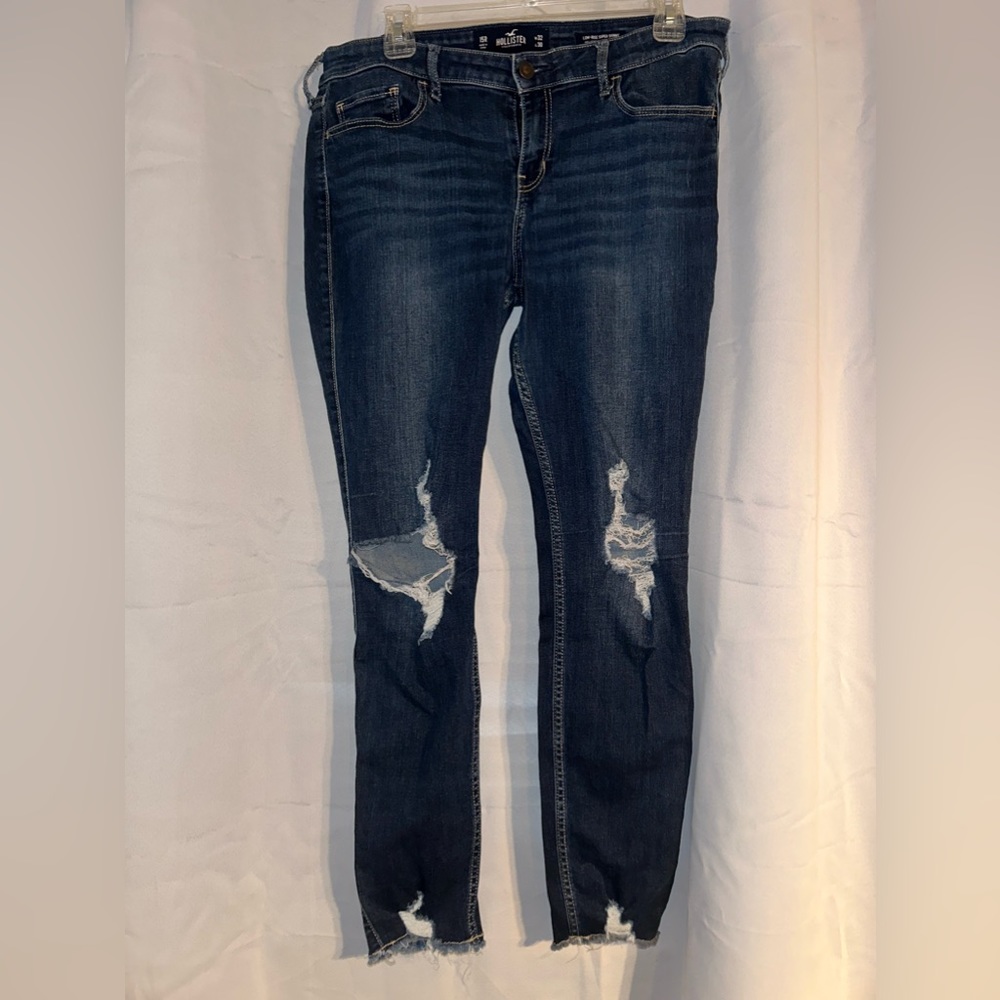 Hollister low rise skinny jeans